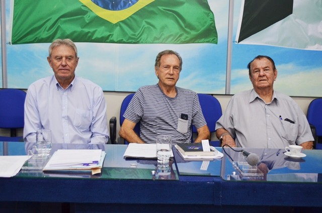 2018425_FOTO - Eleitos os membros da Mesa Diretora da Câmara Melhor Idade (1)
